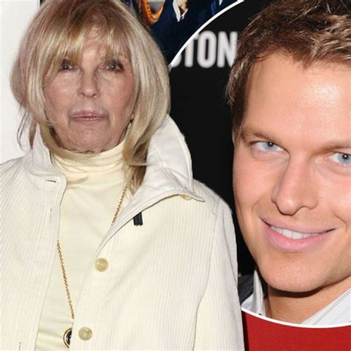 People Called This Frank Sinatra/Nancy Sinatra Duet 'The Incest Song'